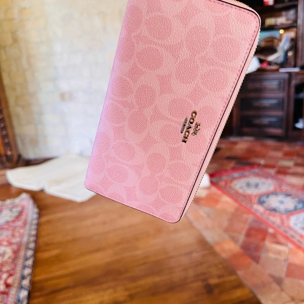 Coach large Rowan satchel  Pink Satchel and Wallet Set - Picture 15 of 15